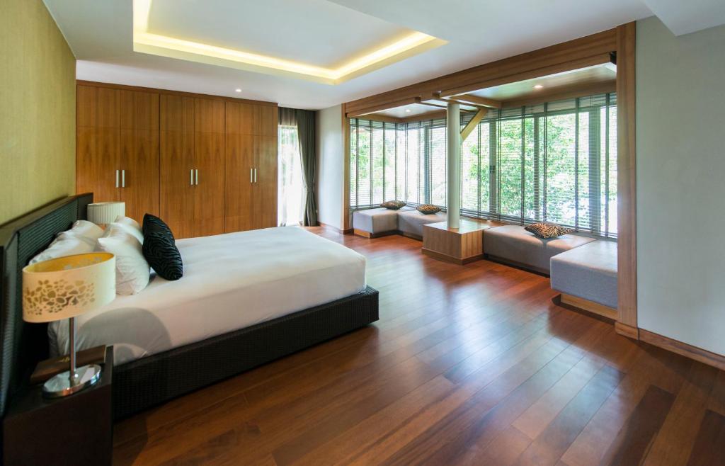 2Room 5